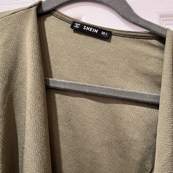 Long Draped Deep Green Vest - Picture 3 of 3